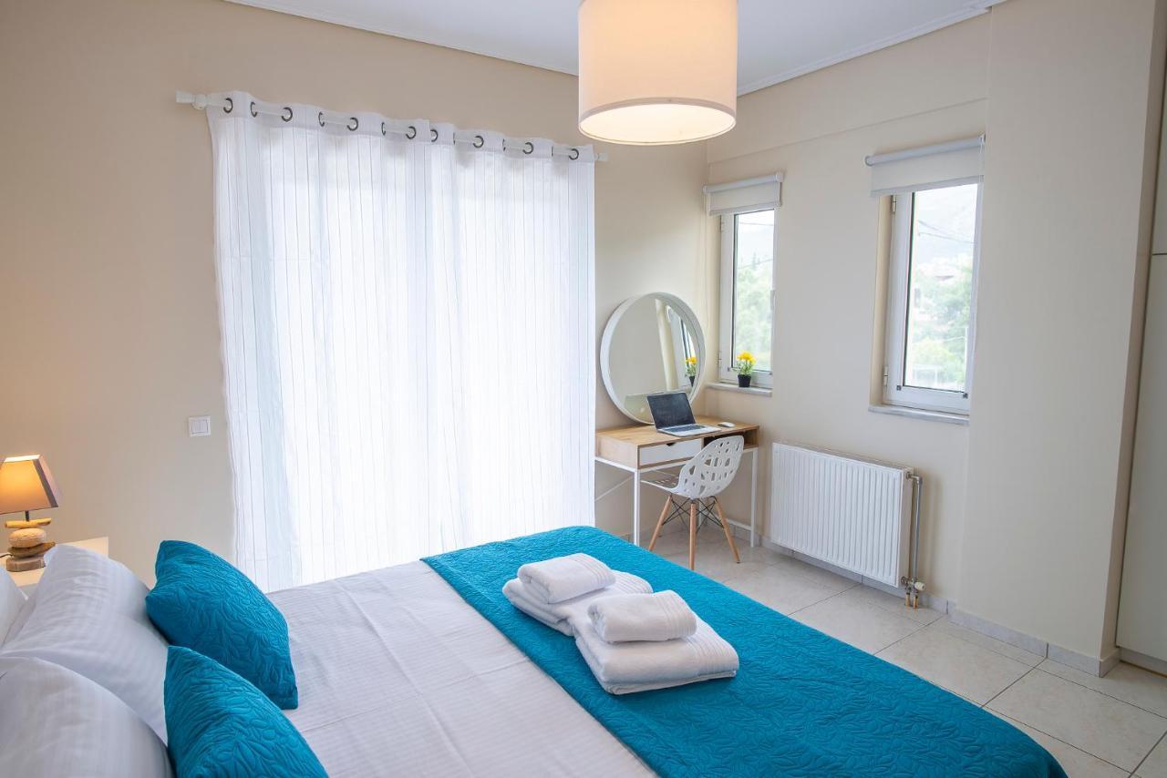 Helios: Charming Beach Home Next To Crystal Waters Неа-Макри Экстерьер фото